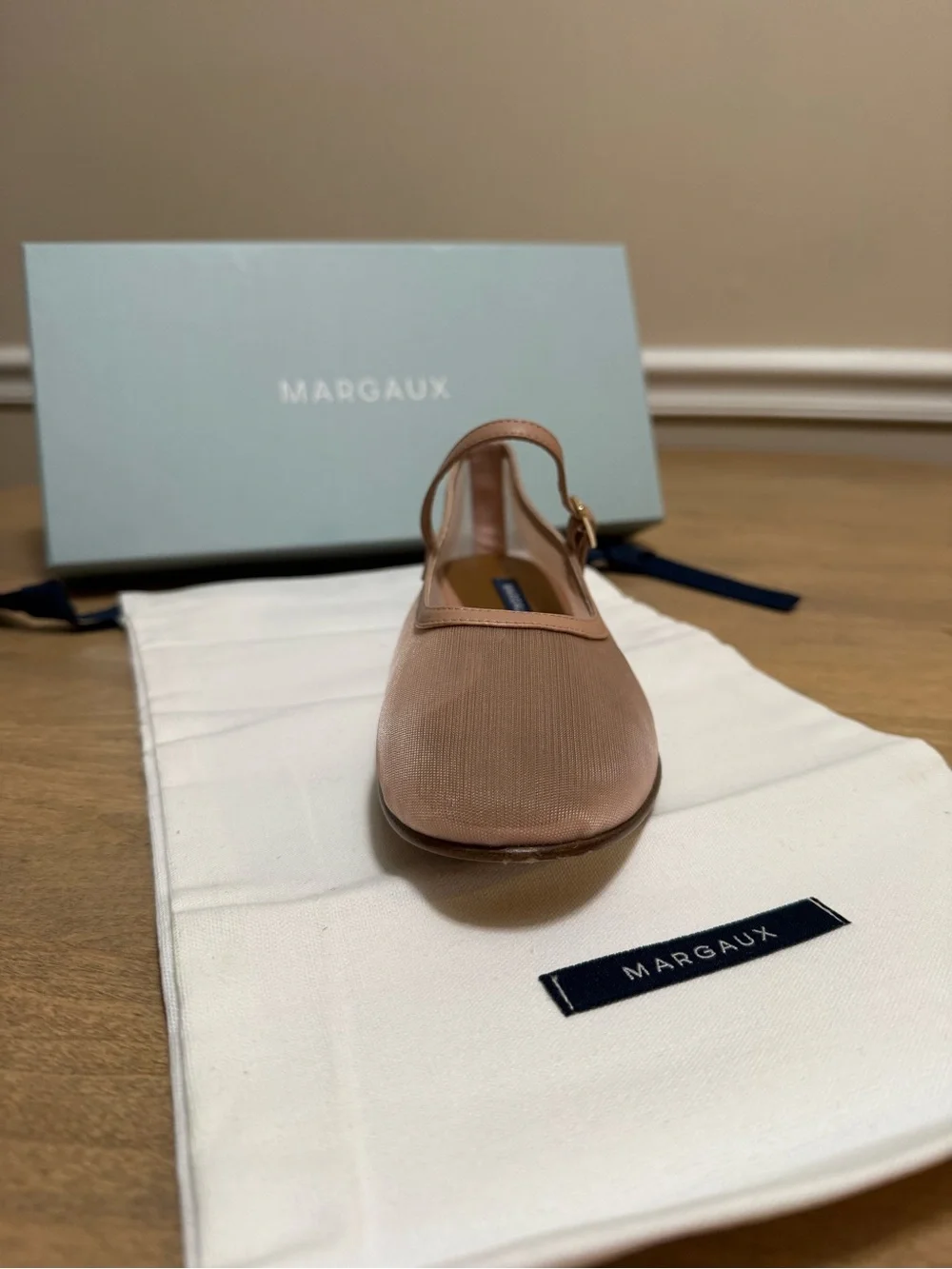 Margaux soft unstructured